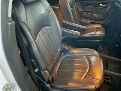 2016 GMC Acadia SLT-2   - Photo 20 - Saint Louis, MI 48880-9800