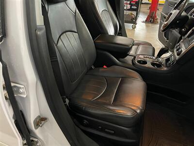 2016 GMC Acadia SLT-2   - Photo 19 - Saint Louis, MI 48880-9800