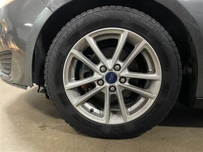 2017 Ford Focus SE - Photo 25 - Saint Louis, MI 48880-9800