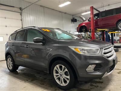 2018 Ford Escape SE   - Photo 4 - Saint Louis, MI 48880-9800