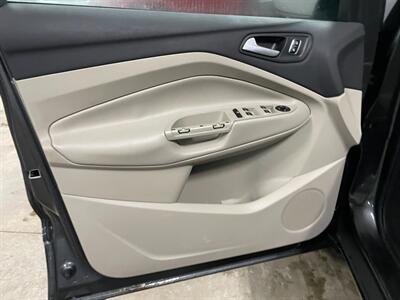 2018 Ford Escape SE   - Photo 20 - Saint Louis, MI 48880-9800