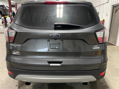 2018 Ford Escape SE   - Photo 23 - Saint Louis, MI 48880-9800
