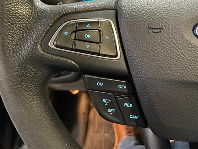 2018 Ford Escape SE   - Photo 10 - Saint Louis, MI 48880-9800