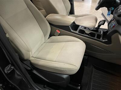 2018 Ford Escape SE   - Photo 17 - Saint Louis, MI 48880-9800