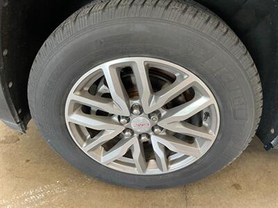 2018 GMC Acadia SLE-2 - Photo 28 - Saint Louis, MI 48880-9800