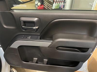 2015 Chevrolet Silverado 1500 LT - Photo 18 - Saint Louis, MI 48880-9800