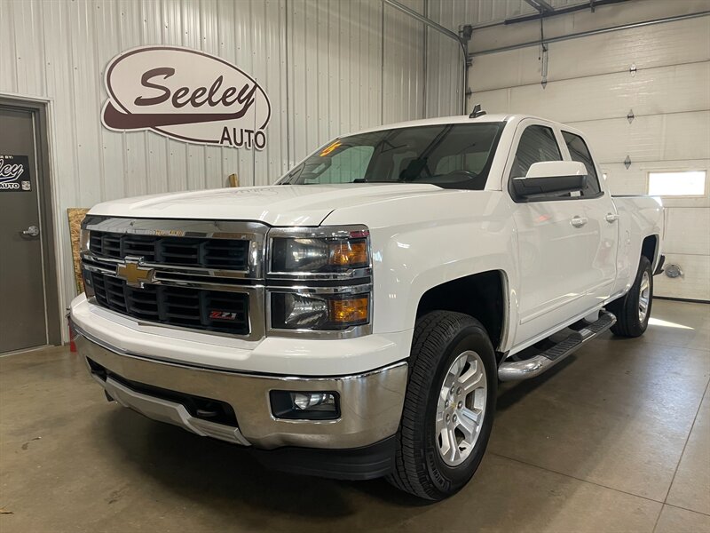 2015 Chevrolet Silverado 1500 LT - Photo 2 - Saint Louis, MI 48880-9800