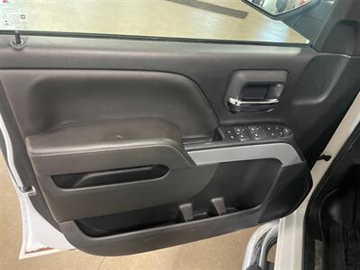 2015 Chevrolet Silverado 1500 LT - Photo 17 - Saint Louis, MI 48880-9800