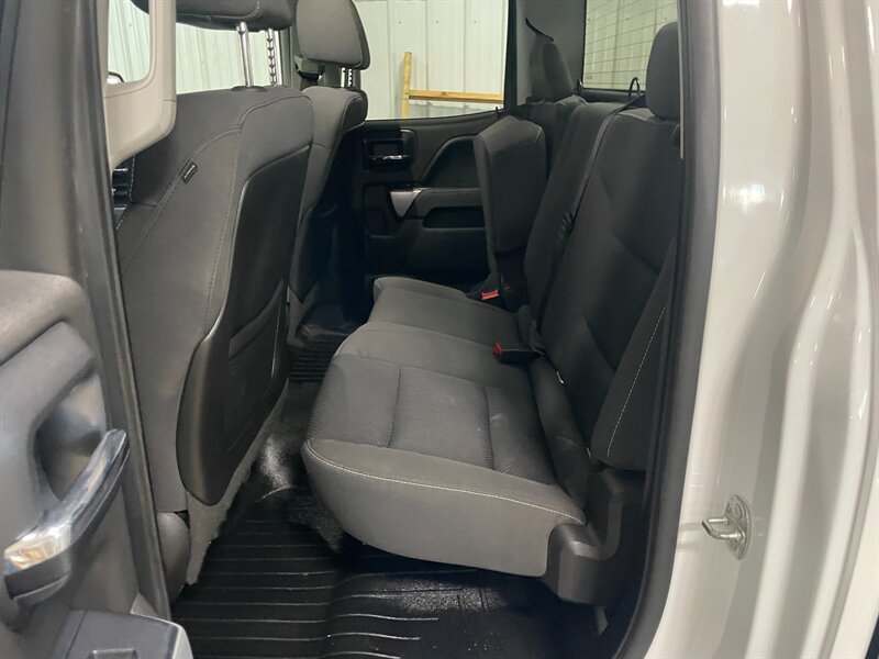 2015 Chevrolet Silverado 1500 LT - Photo 13 - Saint Louis, MI 48880-9800