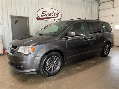 2017 Dodge Grand Caravan SXT - Photo 1 - Saint Louis, MI 48880-9800
