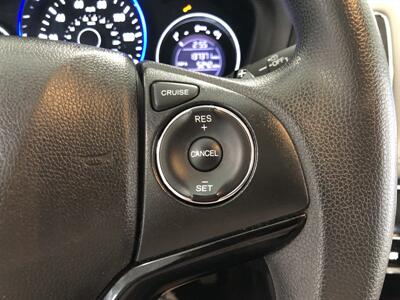 2018 Honda HR-V EX   - Photo 10 - Saint Louis, MI 48880-9800