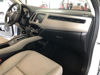 2018 Honda HR-V EX   - Photo 18 - Saint Louis, MI 48880-9800