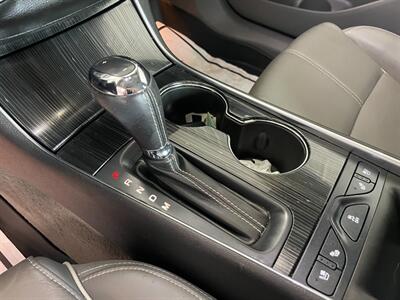2018 Chevrolet Impala Premier - Photo 11 - Saint Louis, MI 48880-9800