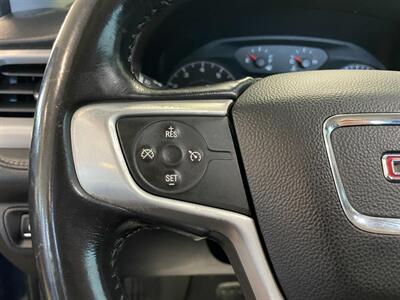 2017 GMC Acadia SLE-2 - Photo 10 - Saint Louis, MI 48880-9800