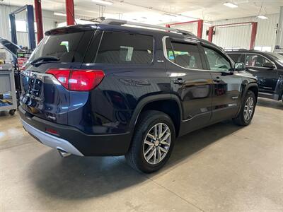 2017 GMC Acadia SLE-2 - Photo 6 - Saint Louis, MI 48880-9800