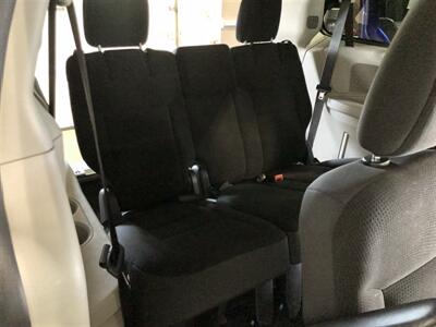 2018 Dodge Grand Caravan SE   - Photo 20 - Saint Louis, MI 48880-9800