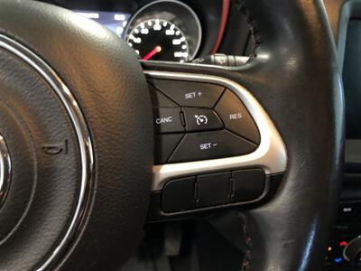 2018 Jeep Compass Trailhawk   - Photo 10 - Saint Louis, MI 48880-9800