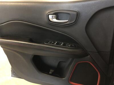 2018 Jeep Compass Trailhawk   - Photo 22 - Saint Louis, MI 48880-9800