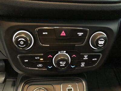 2018 Jeep Compass Trailhawk   - Photo 13 - Saint Louis, MI 48880-9800