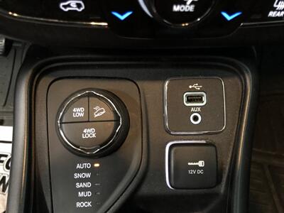 2018 Jeep Compass Trailhawk   - Photo 14 - Saint Louis, MI 48880-9800