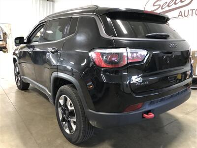 2018 Jeep Compass Trailhawk   - Photo 3 - Saint Louis, MI 48880-9800