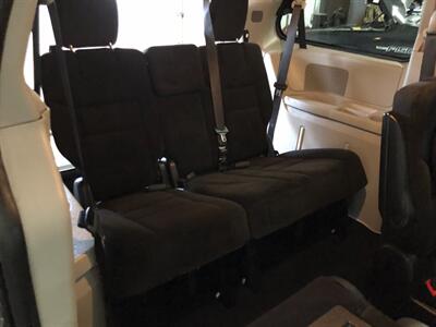 2016 Dodge Grand Caravan SXT - Photo 18 - Saint Louis, MI 48880-9800