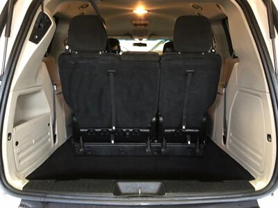 2016 Dodge Grand Caravan SXT - Photo 24 - Saint Louis, MI 48880-9800