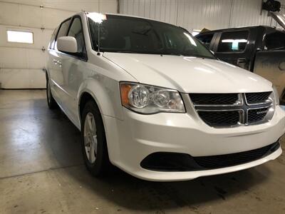2016 Dodge Grand Caravan SXT - Photo 4 - Saint Louis, MI 48880-9800