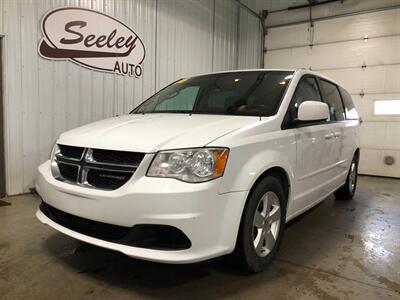 2016 Dodge Grand Caravan SXT - Photo 2 - Saint Louis, MI 48880-9800