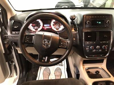 2016 Dodge Grand Caravan SXT - Photo 8 - Saint Louis, MI 48880-9800