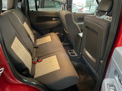 2010 Jeep Liberty Sport   - Photo 16 - Saint Louis, MI 48880-9800