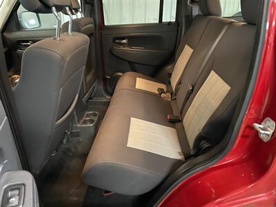 2010 Jeep Liberty Sport   - Photo 14 - Saint Louis, MI 48880-9800