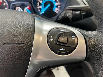 2016 Ford Escape SE - Photo 12 - Saint Louis, MI 48880-9800
