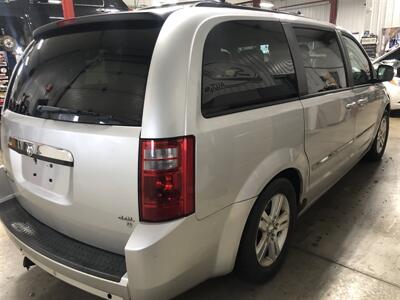 2008 Dodge Grand Caravan SXT   - Photo 5 - Saint Louis, MI 48880-9800