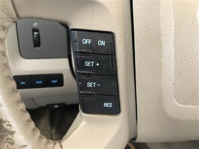2010 Ford Escape XLT   - Photo 10 - Saint Louis, MI 48880-9800
