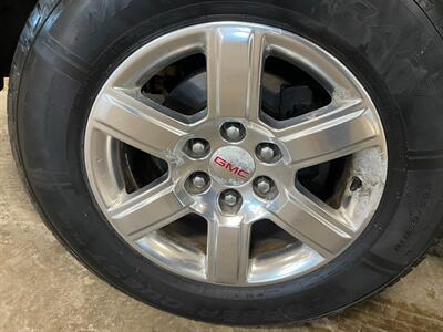 2015 GMC Sierra 1500 SLT   - Photo 25 - Saint Louis, MI 48880-9800