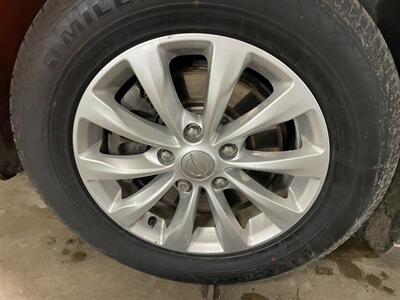 2018 Chrysler Pacifica Touring L   - Photo 24 - Saint Louis, MI 48880-9800