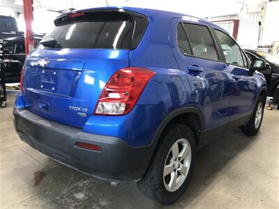 2016 Chevrolet Trax LS   - Photo 6 - Saint Louis, MI 48880-9800