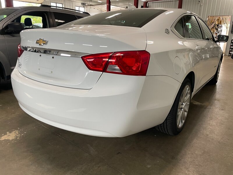 2017 Chevrolet Impala LS Fleet - Photo 6 - Saint Louis, MI 48880-9800
