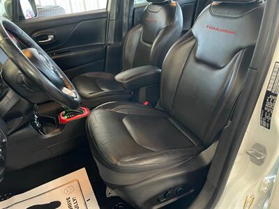 2016 Jeep Renegade Trailhawk - Photo 16 - Saint Louis, MI 48880-9800