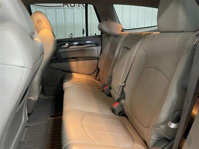 2017 Buick Enclave Premium - Photo 15 - Saint Louis, MI 48880-9800