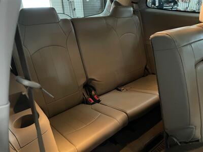 2017 Buick Enclave Premium - Photo 18 - Saint Louis, MI 48880-9800