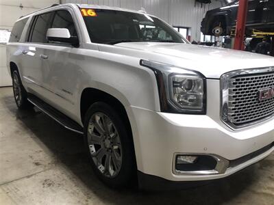 2016 GMC Yukon Denali   - Photo 4 - Saint Louis, MI 48880-9800