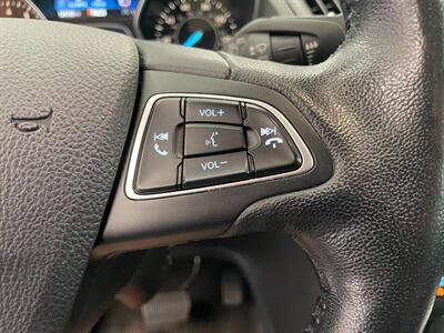 2019 Ford Escape Titanium - Photo 11 - Saint Louis, MI 48880-9800