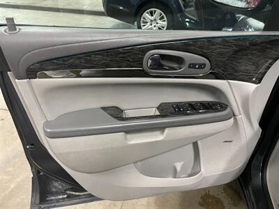 2013 Buick Enclave Leather   - Photo 22 - Saint Louis, MI 48880-9800