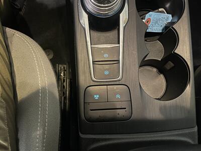2020 Ford Escape SE - Photo 16 - Saint Louis, MI 48880-9800