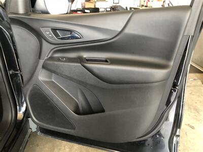 2019 Chevrolet Equinox LT   - Photo 17 - Saint Louis, MI 48880-9800