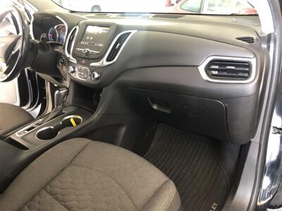 2019 Chevrolet Equinox LT   - Photo 15 - Saint Louis, MI 48880-9800