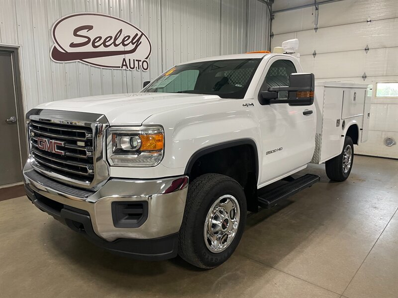 2016 GMC Sierra 2500HD   - Photo 1 - Saint Louis, MI 48880-9800