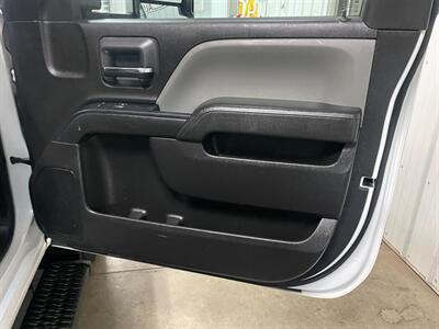 2016 GMC Sierra 2500HD   - Photo 19 - Saint Louis, MI 48880-9800